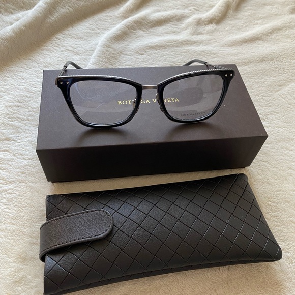 Authentic Bottega Veneta black cat eye demo eyeglasses - Picture 8 of 10